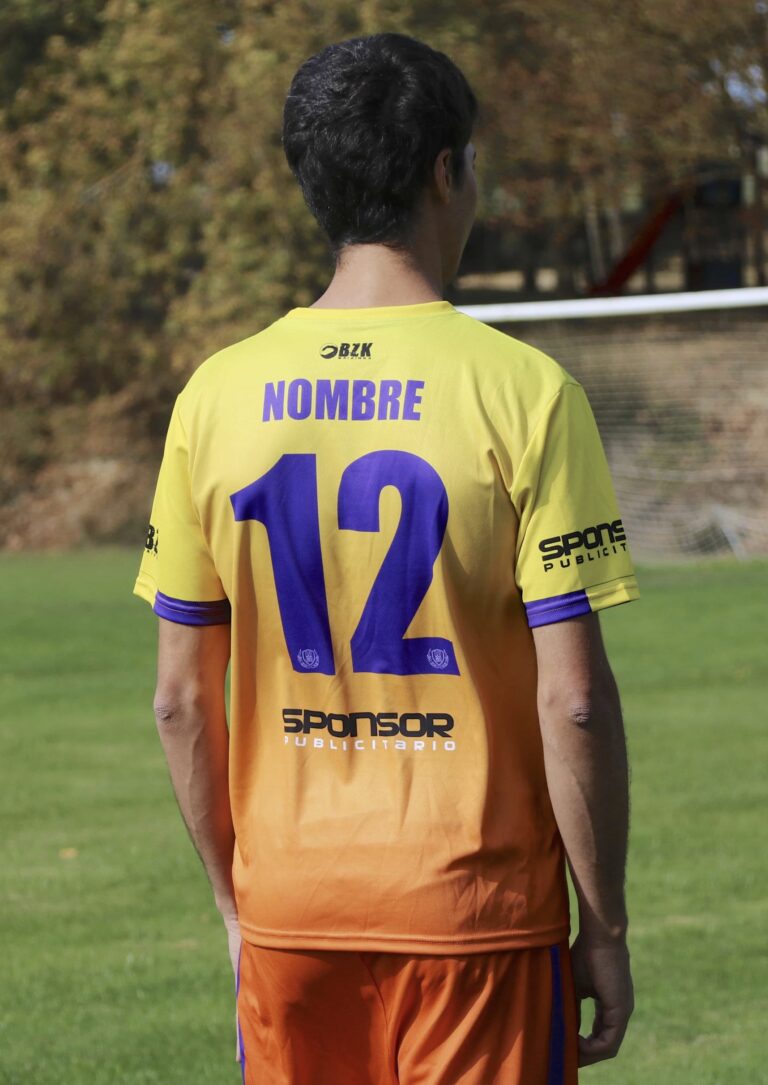 equipación futbol masculino